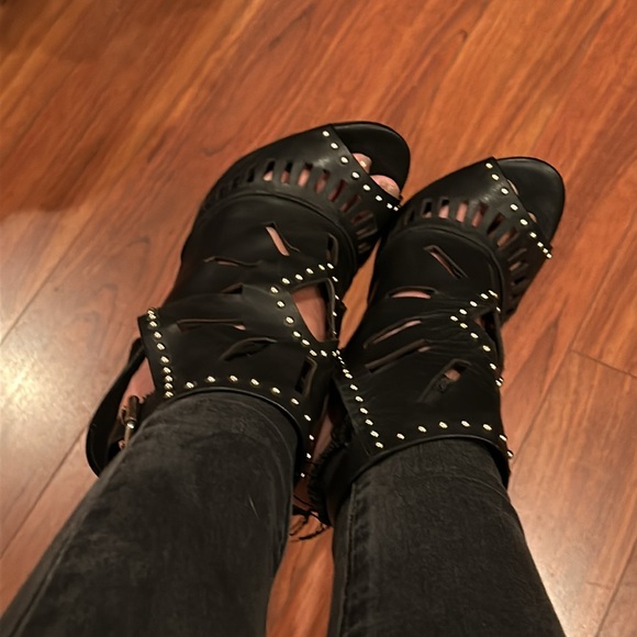 Aldo black heels - Picture 4 of 10